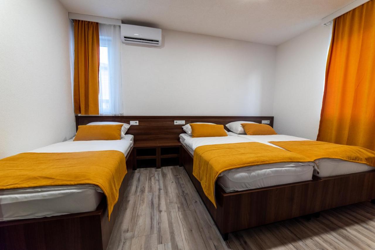 Apartments And Rooms Villa Majestic Bihać Kültér fotó