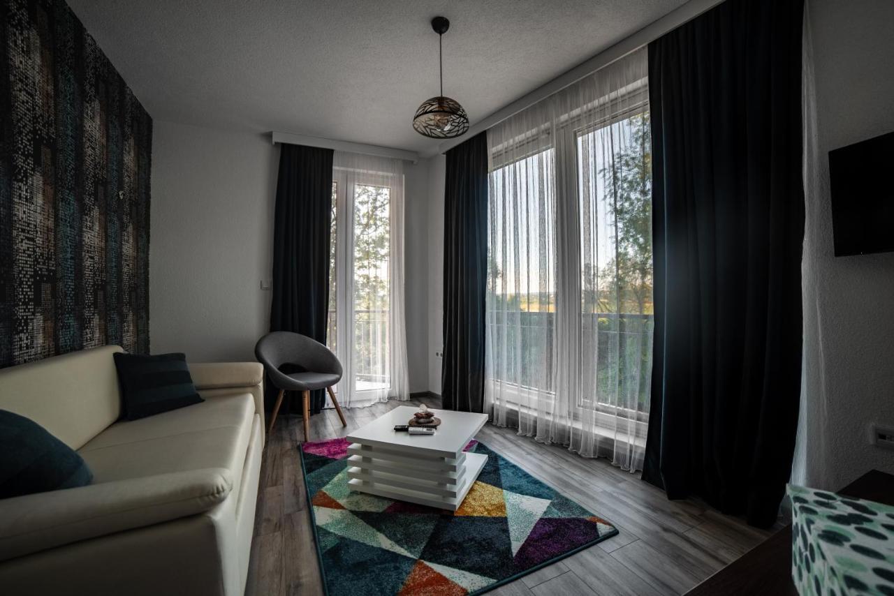 Apartments And Rooms Villa Majestic Bihać Kültér fotó